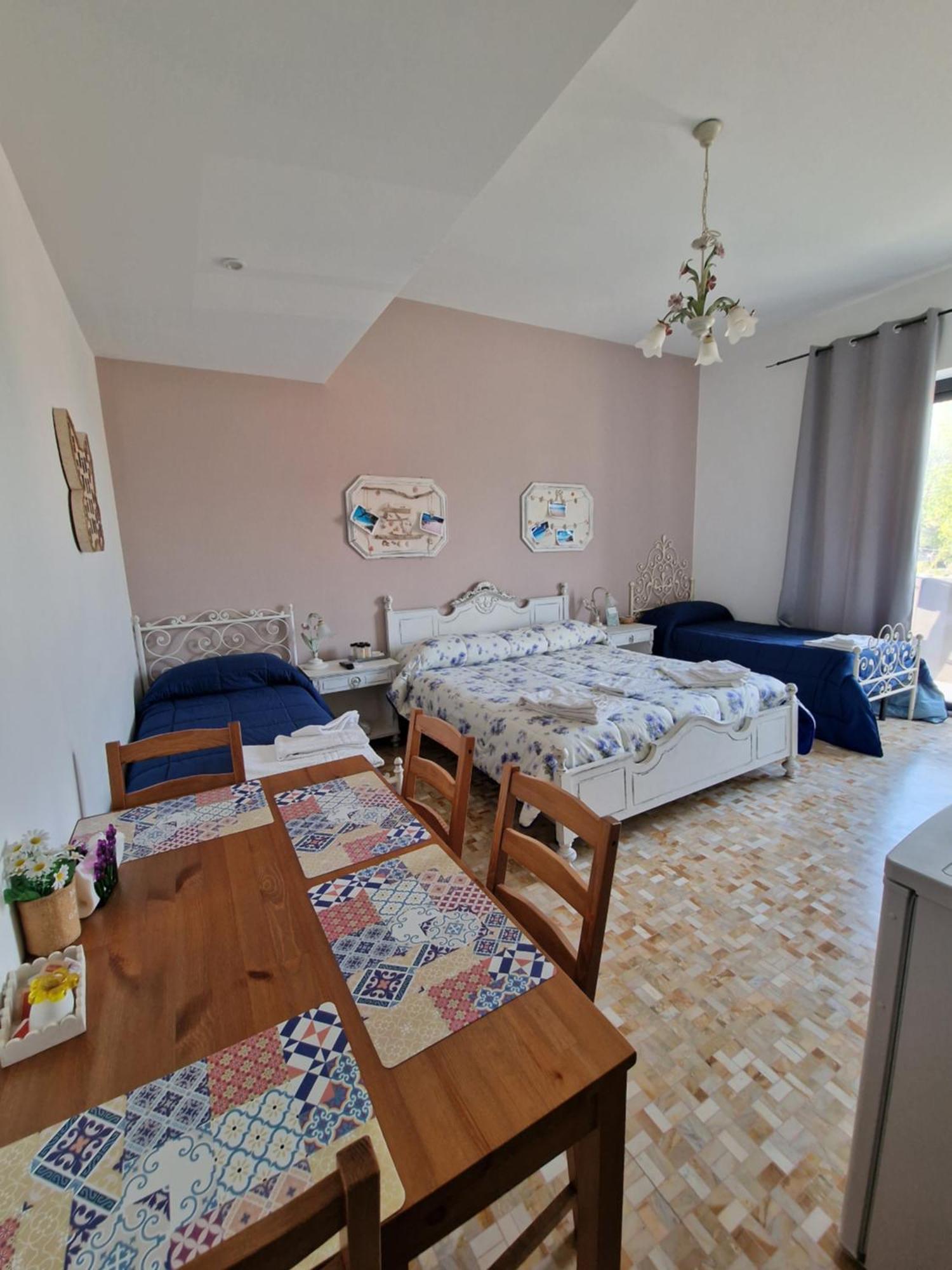 Camere Le Margherite Όλμπια Εξωτερικό φωτογραφία