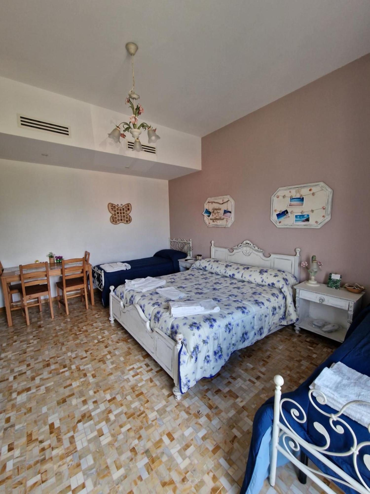 Camere Le Margherite Όλμπια Εξωτερικό φωτογραφία